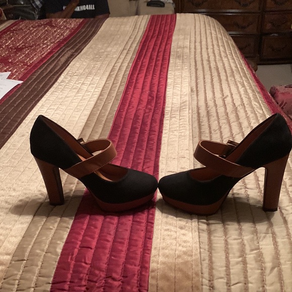 Ladies shoes - Picture 3 of 5